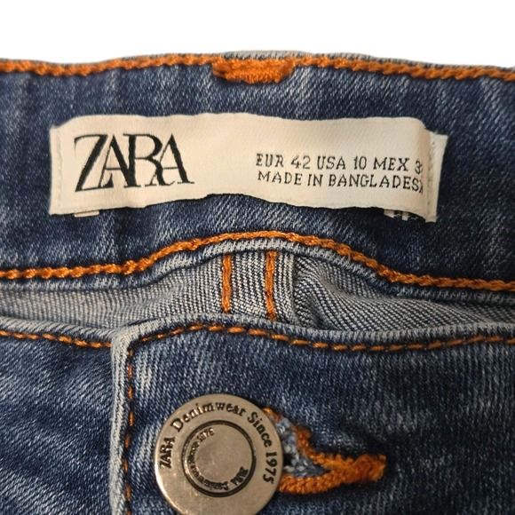 Zara Women's High-Waisted Skinny Jeans Light Wash Stretchy Size 10 - Picture 2 of 5